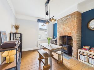 Dining Room- click for photo gallery